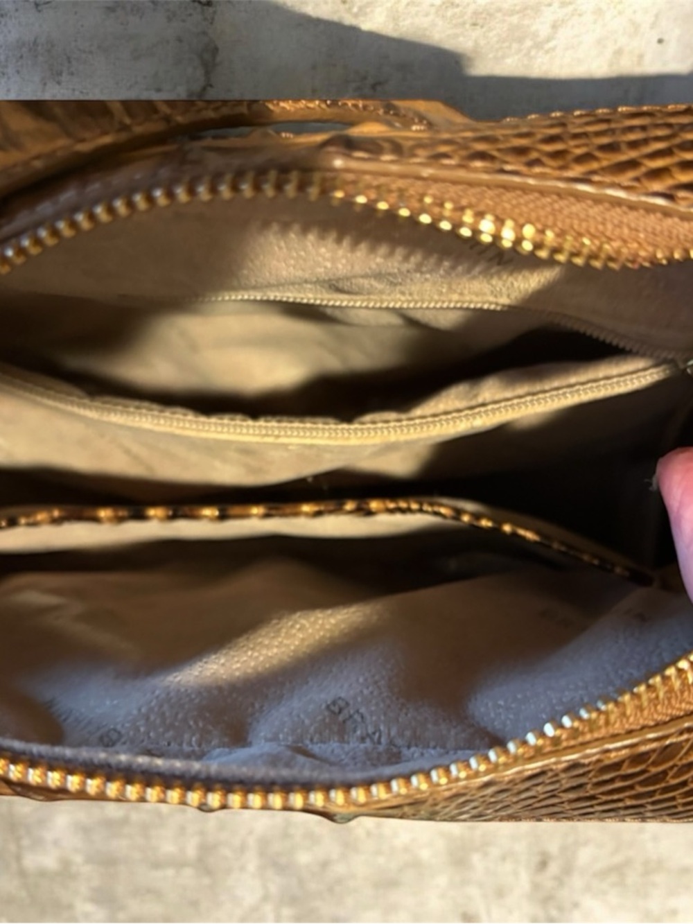Brown Brahmin Bag with Hints of Burnished Bronze - Picture 14 of 15